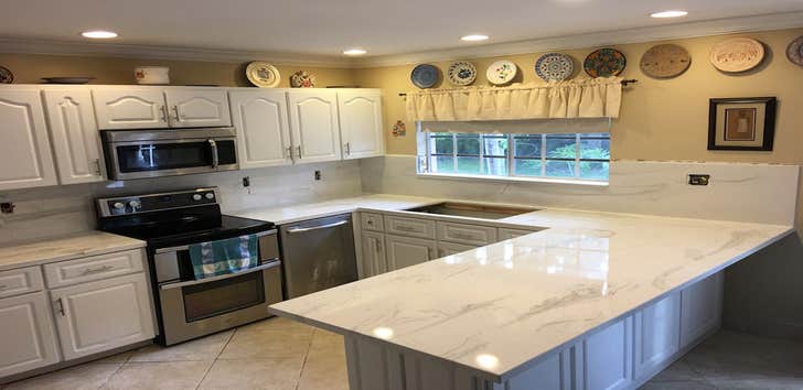Photos by Custom Cabinet & Marble #1 Custom Cabinet & Marble is the company to call in Miami-Dade County FL when you are looking for cabinetry, counter