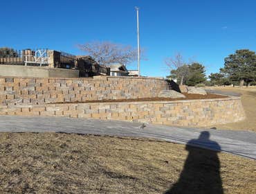 Retaining Walls Installation