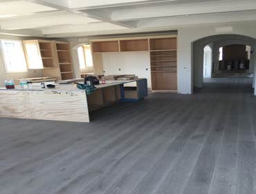 Photo(s) from De La Cruz Flooring