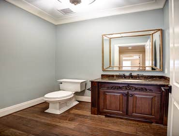 Ashford Oaks Home
