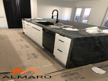Photos by Almaro Lone Star Construction Services 713.272.6911