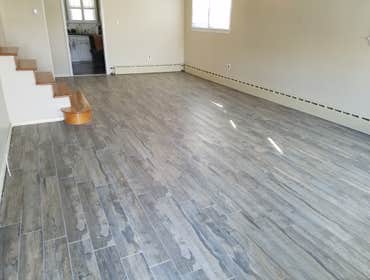 Natural Stone & Porcelain Tile Floor