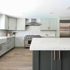 Kitchen remodel - San Diego 92124 We recently completed a breathtaking kitchen remodel that blends custom craftmanship with high-end materials for...