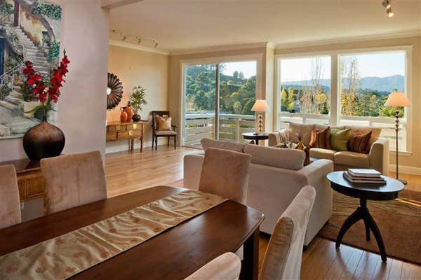 Dining Room / Living Room
