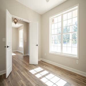 Rustic Lake House 2200sqft Lakehouse