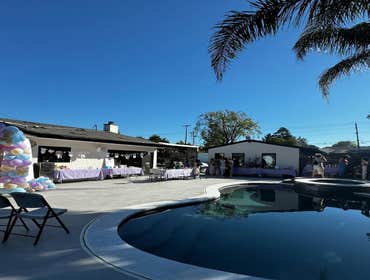 Pool Rebuild Complete Pool Rebuild
This full pool rebuild included demo of the existing structure, all-new plumbing and piping, updated drains and skim