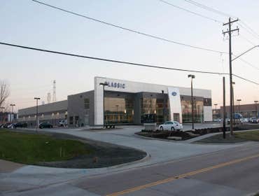Cleveland Construction Completes Ford/Lincoln Dealership