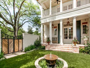 Photos from L. Lumpkins Architects, Inc