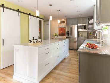 CEDAR MILL KITCHEN 2