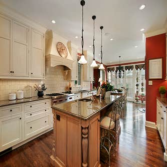 QualityMica - Cabinets 3