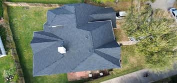 Level Up Roofing & Construction