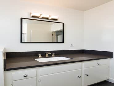 Modern Bathroom