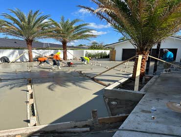 Photos by D&r Contracting Corp #1 D&R Contracting Corp is a licensed general contractor serving South Florida specializing in residential and commercia