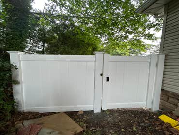 Photos by Empire State Fence #1