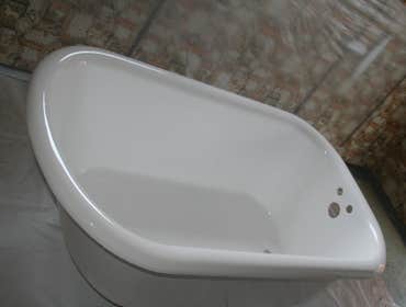Clawfoot tub This job was a good challenge for us because of the condition of the tub, a very old and rusty claw foot tub, we stripped the tub down ins