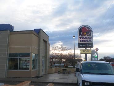 Taco Bell - Crane Lift Commercial HVAC