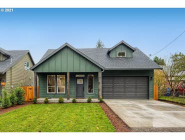 8430 SE 87th Ave