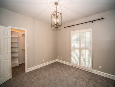HUNTER'S CIRCLE REMODEL