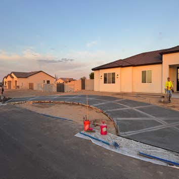 Concrete Contractor in Glendale, Arizona Photo Galley of work we've done. From concrete patio, driveway, sidewalks, and more