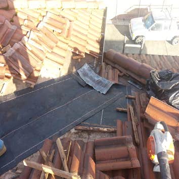 Valley metal repair