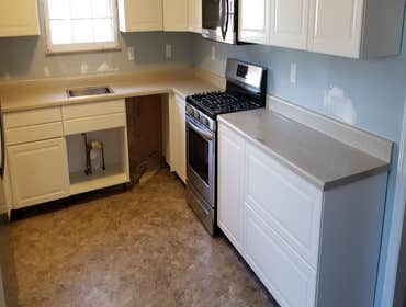 Laminate Countertop Installation