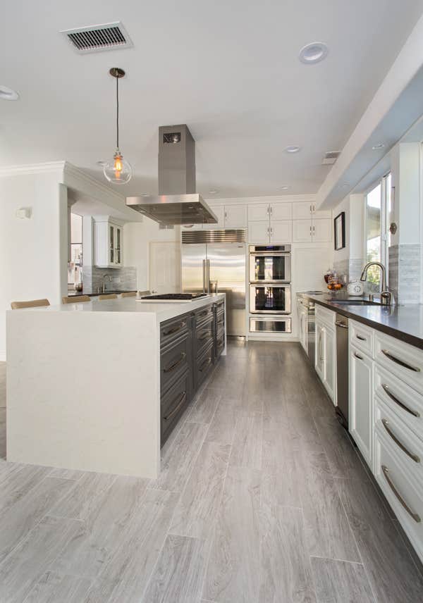 Contemporary Kitchen