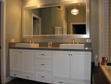 Bathroom remodeling in Santa Clarita Complete custom bathroom remodeling on the second floor with custom shower that has Porcelain tile all the way to 