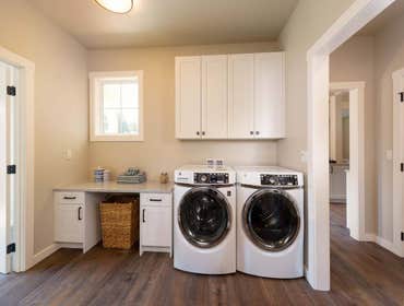 Bainbridge Floor Plan