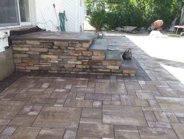 Paving and Masonary Paving, Driveways, and Sidewalks Paving/Parking Lot
Paving: Concrete / Asphalt Paving Stone and Block Installations
Pot Hole 