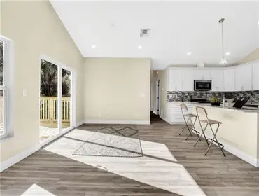 34140 Park Ln Leesburg