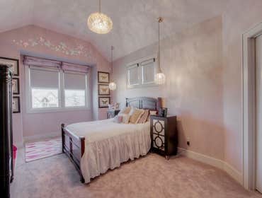 Girl's Bedroom