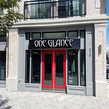 One Glance Salon The business owner wanted a very industrial look to her salon. Bring power to the stylist stations we used EMT power poles and painted
