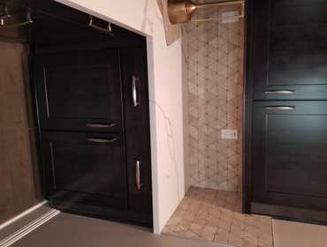 Kitchen remodeling Complete kitchen remodeling
Include tile installation backsplash countertop kitchen cabinet and upgrade electrical and the plu