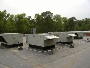 universal company usa we do a/c for comercial& residencial and instalation and we do prev mait. free estimate for use and new system, we do all.