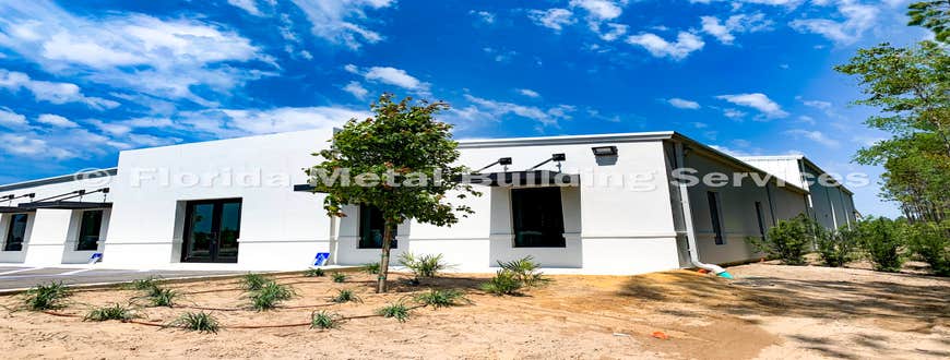 30A ESCAPES BUILDING IN PANAMA CITY BEACH, FL
