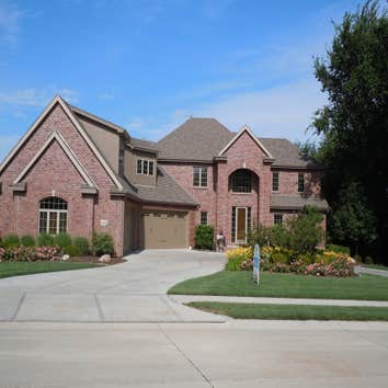 19807 Harney Street / Pacific Woods Amazing custom built Zych Construction 4 bedroom, oversize 3 car garage, birch gourmet kitchen, granite tops & tile