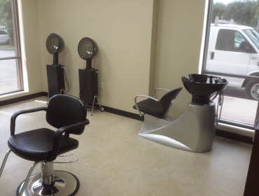 Shampoo chair
