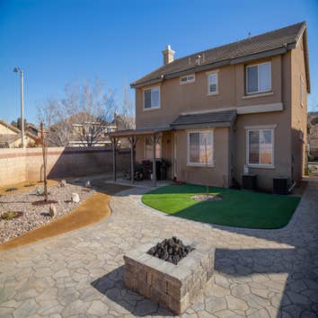 Desert/Turf Landscaping