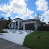 COUNTRY CLUB MIAMI GOLF COURSE 4 bds - 3 ba