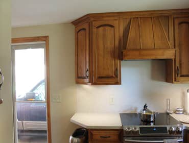 under cabinet lights