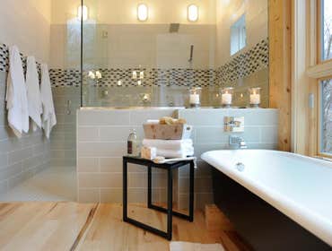 Modern bathroom in Weston, Florida
