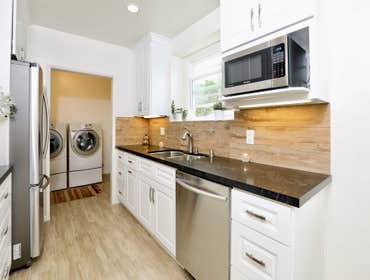Kitchen Remodeling South Verdun Avenue