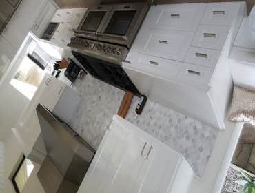 Laguna Beach - Transitional Kitchen Kitchen Reformat & Remodel