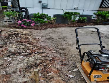 Flores Tree Services General & Landscaping
