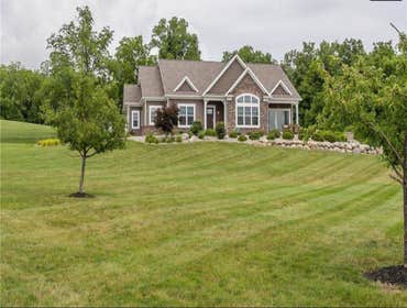Inviting Lakeside Custom Home