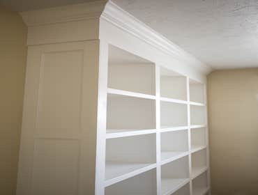 built in bookshelves