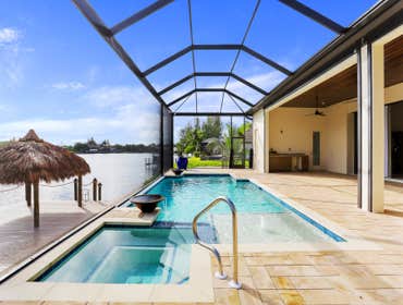 Photos by Arnold Roberts Signature Homes Inc #1