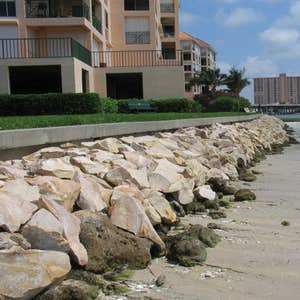 Photo(s) from Duncan Seawall Dock And Boat Lift Llc