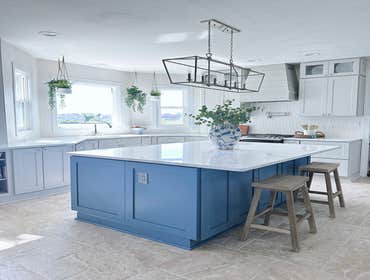 Island with Seating for 2