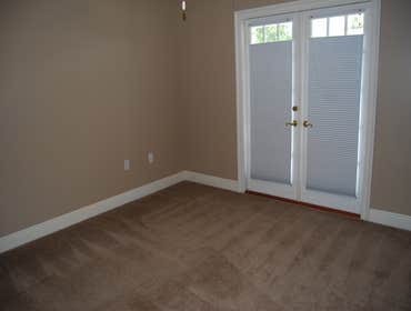 Williams Project Before and after of interior paint project that included painting all the ceilings, walls and woodwork.
My experience:
Barbara and